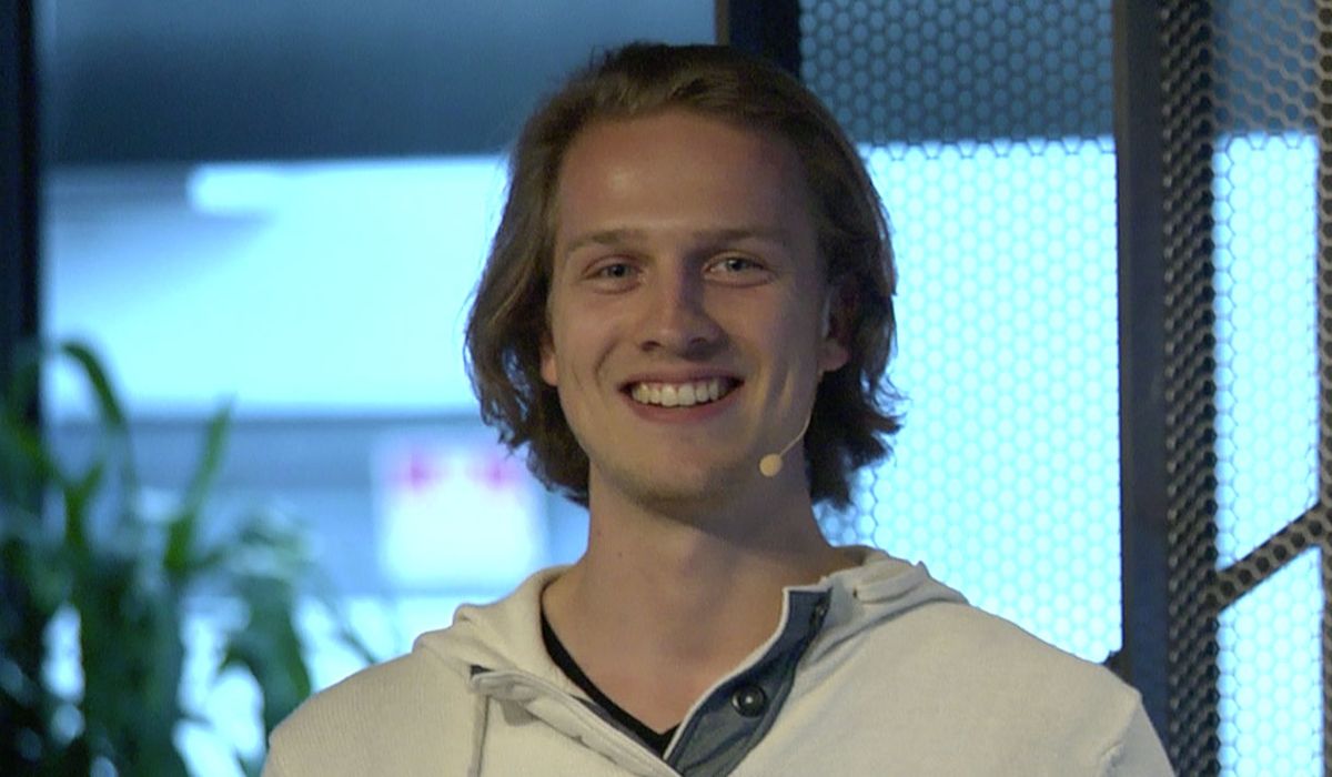Post placeholder image